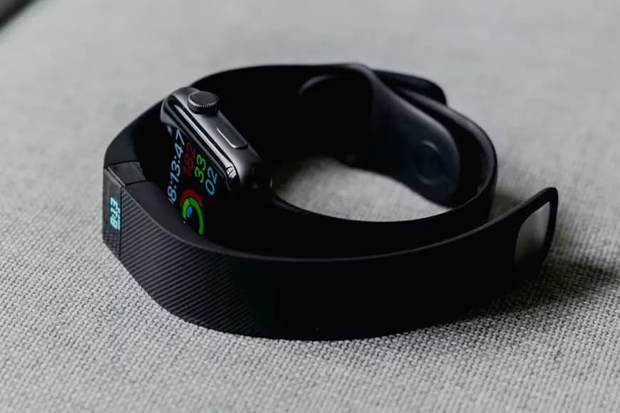 Fitbit Versa 3 Smartwatch